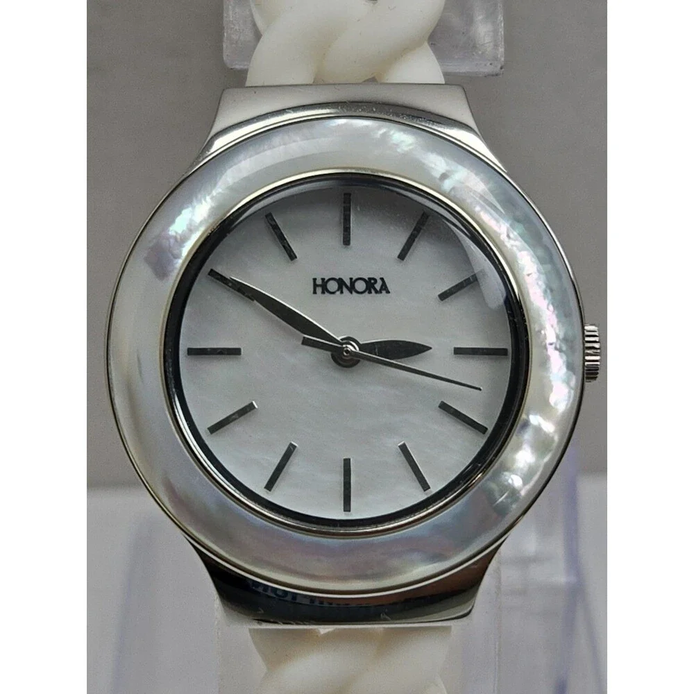 Honora item shows